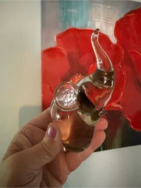 BALOS Blown Glass Elephant Paperweight Crystal Animal Figurine Art Glass 4.5"
